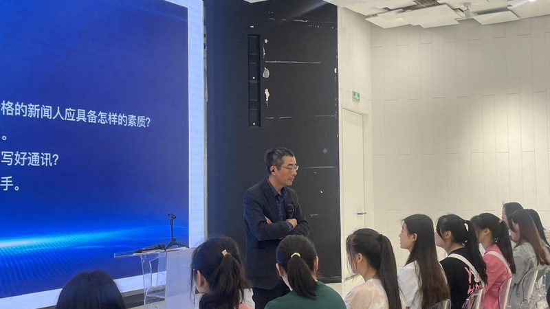 上海品牌策划公司资质要求：合规与发展的双重要求**